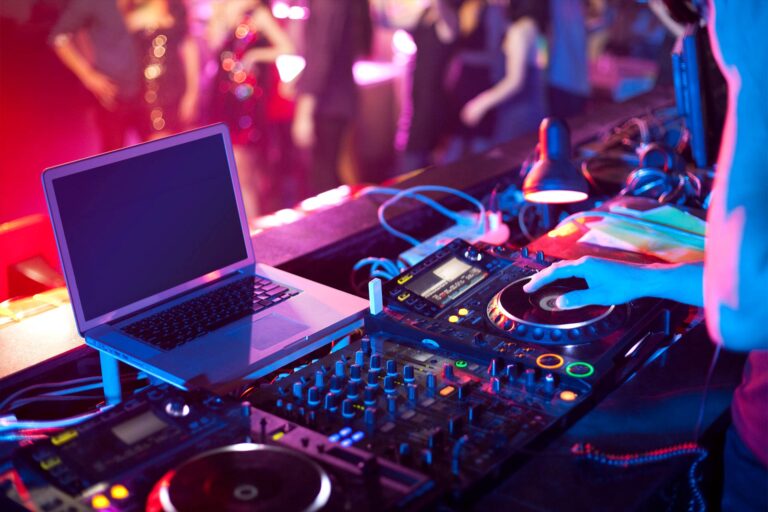 The Complete DJ Course For Beginners 2023 | 2 Be A DJ